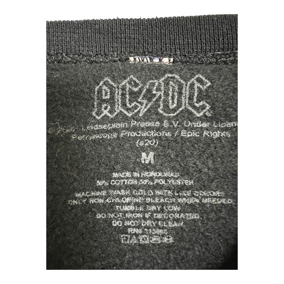 ACDC Womens Band Concert Sweatshirt Hoodie Music Fan Rock Medium Black Grunge - Picture 2 of 3